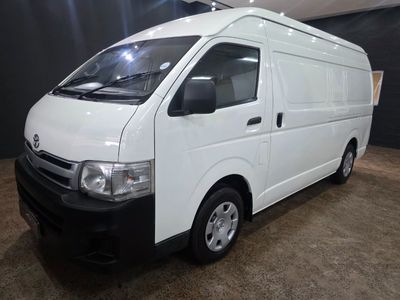 2012 Toyota Quantum 2.7 LWB Panel Van