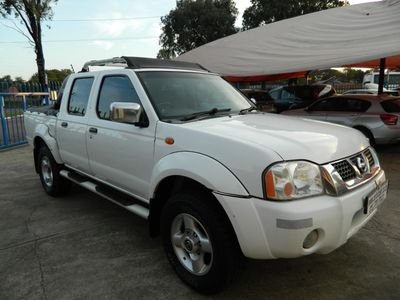 2010 Nissan NP300 2.4i Hi-Rider Double-Cab