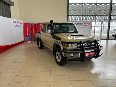 2022 Toyota Land Cruiser 79 4.5 D Double-Cab