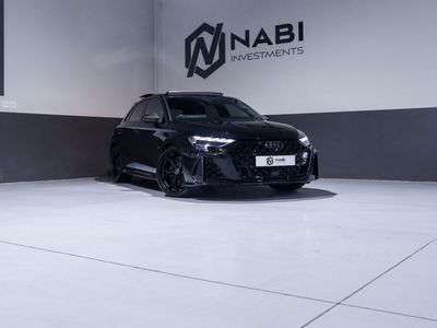 2025 Audi RS3 Sportback Quattro Stronic Carbon Edition