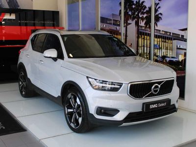 2020 Volvo XC40 D4 Momentum AWD