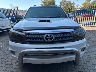 2010 Toyota Fortuner 3.0 D-4D Raised Body