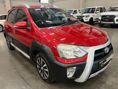 2016 Toyota Etios Cross 1.5 XS 5-dr