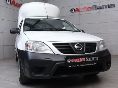 2022 Nissan NP200 1.6 A/C Safety Pack