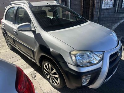2017 Toyota Etios Cross 1.5 XS 5-dr