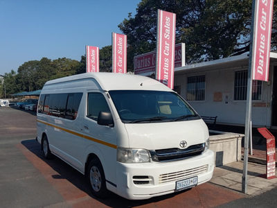 2013 Toyota Quantum 2.5 D-4D 14-seat GL (Diesel, Manual)