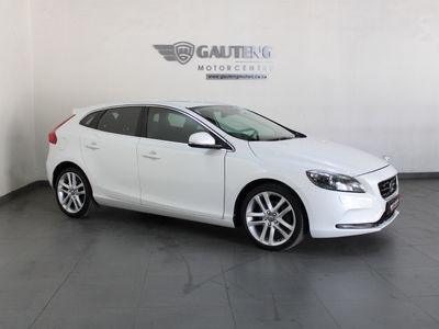 2016 Volvo V40 T3 Essential