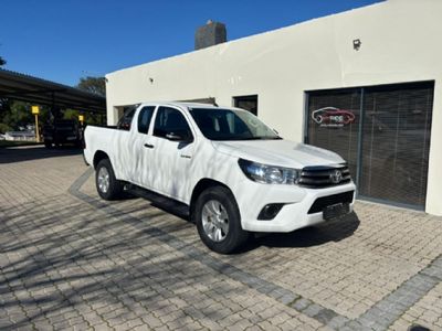 2017 Toyota Hilux 2.4 GD-6 Raised Body SRX Extended Cab