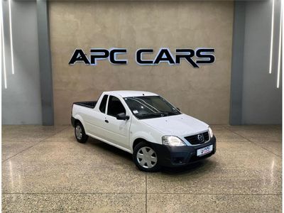 2023 Nissan NP200 1.6 A/C Safety Pack