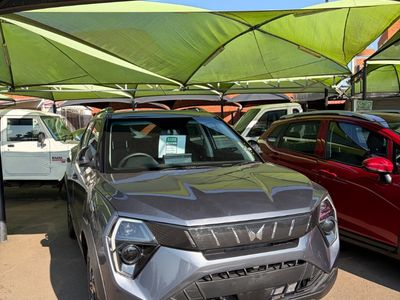 2025 Mahindra XUV 3XO 1.2T AX5