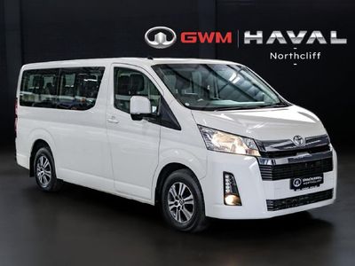 2023 Toyota Quantum 2.8 GL 11-seat