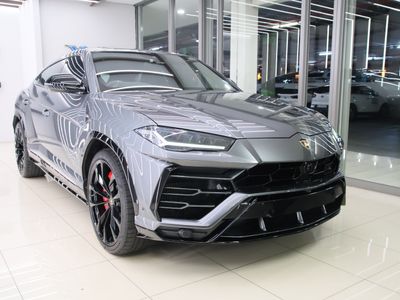 2019 Lamborghini Urus 4.0 V8