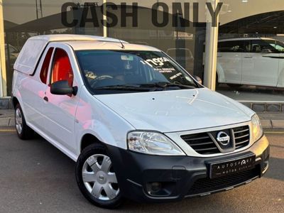 2022 Nissan NP200 1.6 A/C Safety Pack