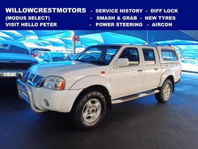 2003 Nissan Hardbody 2400i SE 4x4 Double-Cab