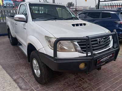 2015 Toyota Hilux 3.0 D-4D Legend 45 Raised Body Single-Cab