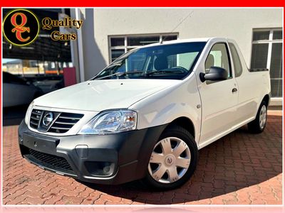 2019 Nissan NP200 1.6 A/C Safety Pack