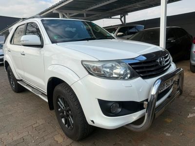 2012 Toyota Fortuner 4.0 V6 Heritage Raised Body Auto