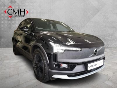 2025 Volvo EX30 Cross Country