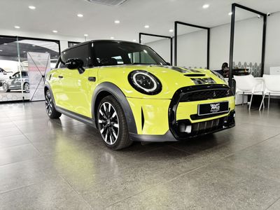 2022 MINI Hatch Cooper S Auto