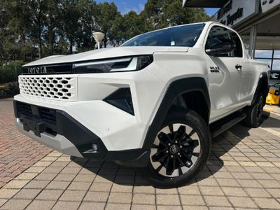 2026 Toyota Hilux 2.8 GD-6 RB Raider X Auto Extended Cab