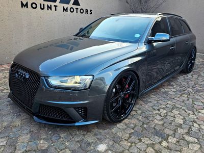 2014 Audi RS4 Avant quattro Auto