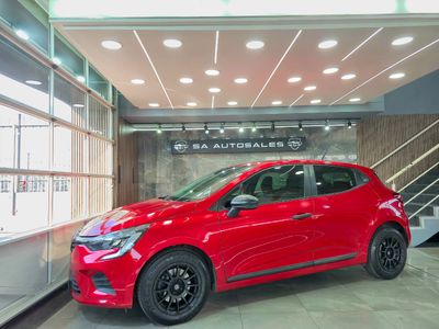 2024 Renault Clio V 1.0T Life