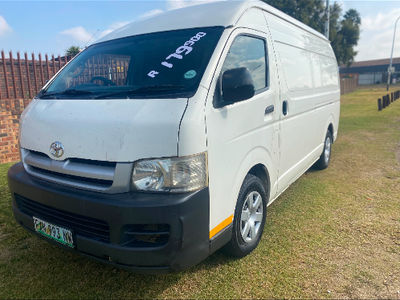 2007 Toyota Quantum 2.7 LWB Panel Van