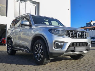 2023 Mahindra Scorpio N 2.2D Auto Z4