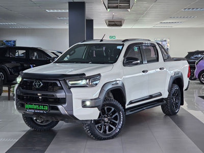 2022 Toyota Hilux 2.8 GD-6 Raised Body Legend 4x4 Auto Double-Cab