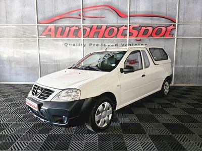 2022 Nissan NP200 1.6 A/C Safety Pack