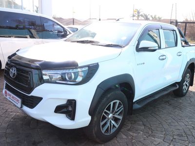 2017 Toyota Hilux 2.4 GD-6 Raised Body SRX Double-Cab
