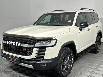 2022 Toyota Land Cruiser 300 V6 3.3 D GR-S