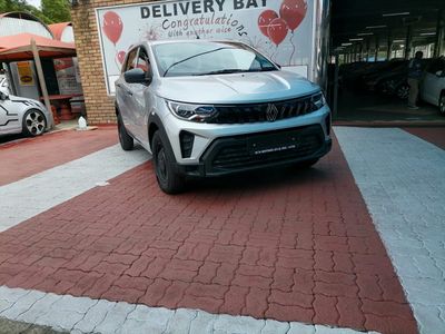2026 Renault Triber 1.0 Expression