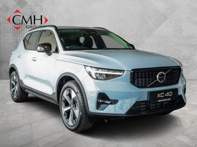 2026 Volvo XC40 B4 Plus Dark Geartronic Mild-Hybrid