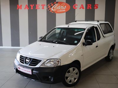 2023 Nissan NP200 1.6 A/C Safety Pack