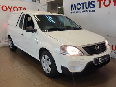 2023 Nissan NP200 1.6 A/C Safety Pack