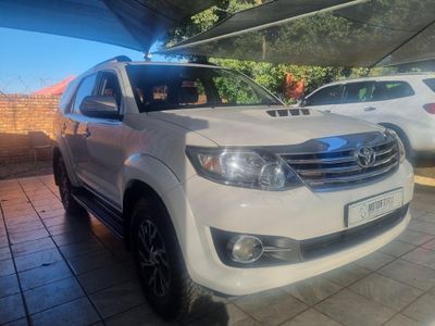 2015 Toyota Fortuner 3.0 D-4D Raised Body Auto