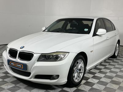 2010 BMW 3 Series 320i Innovation