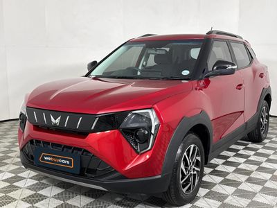 2025 Mahindra XUV 3XO 1.2T AX5 Auto