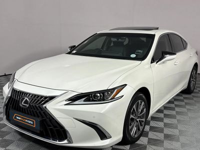 2023 Lexus ES 250 EX