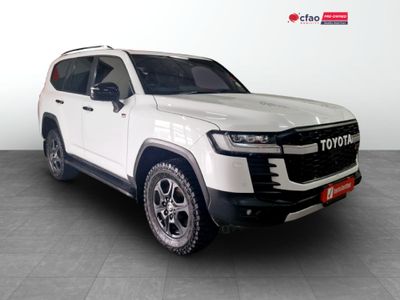 2023 Toyota Land Cruiser 300 V6 3.5 T GR-S