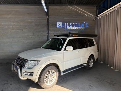 2016 Mitsubishi Pajero Exceed