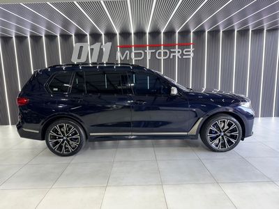 2019 BMW X7 M50d