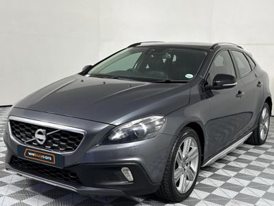 2014 Volvo V40 CC T4 Elite Auto