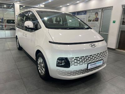 2025 Hyundai Staria 2.2d Executive Auto