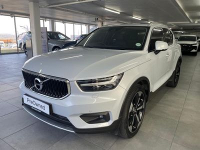 2019 Volvo XC40 D4 Momentum AWD