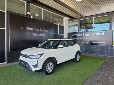 2023 Mahindra XUV 300 1.2T | W6