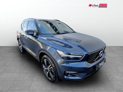2022 Volvo XC40 T3 R-Design Auto