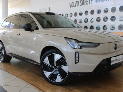 2025 Volvo EX90 Ultra Twin Motor Performance