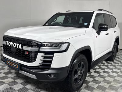 2023 Toyota Land Cruiser 300 V6 3.3 D GR-S